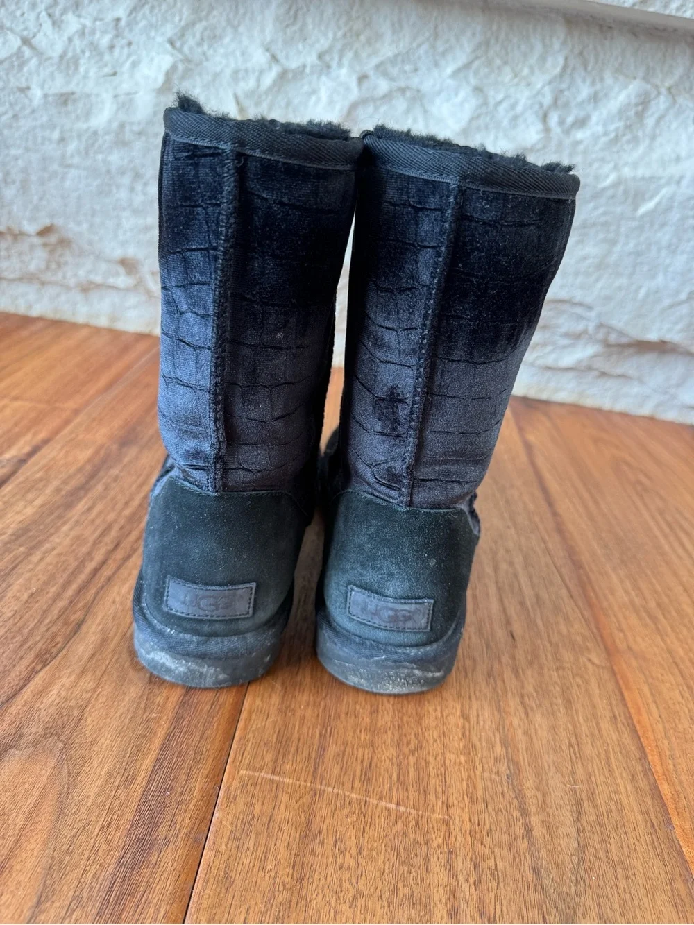 UGG authentic classic